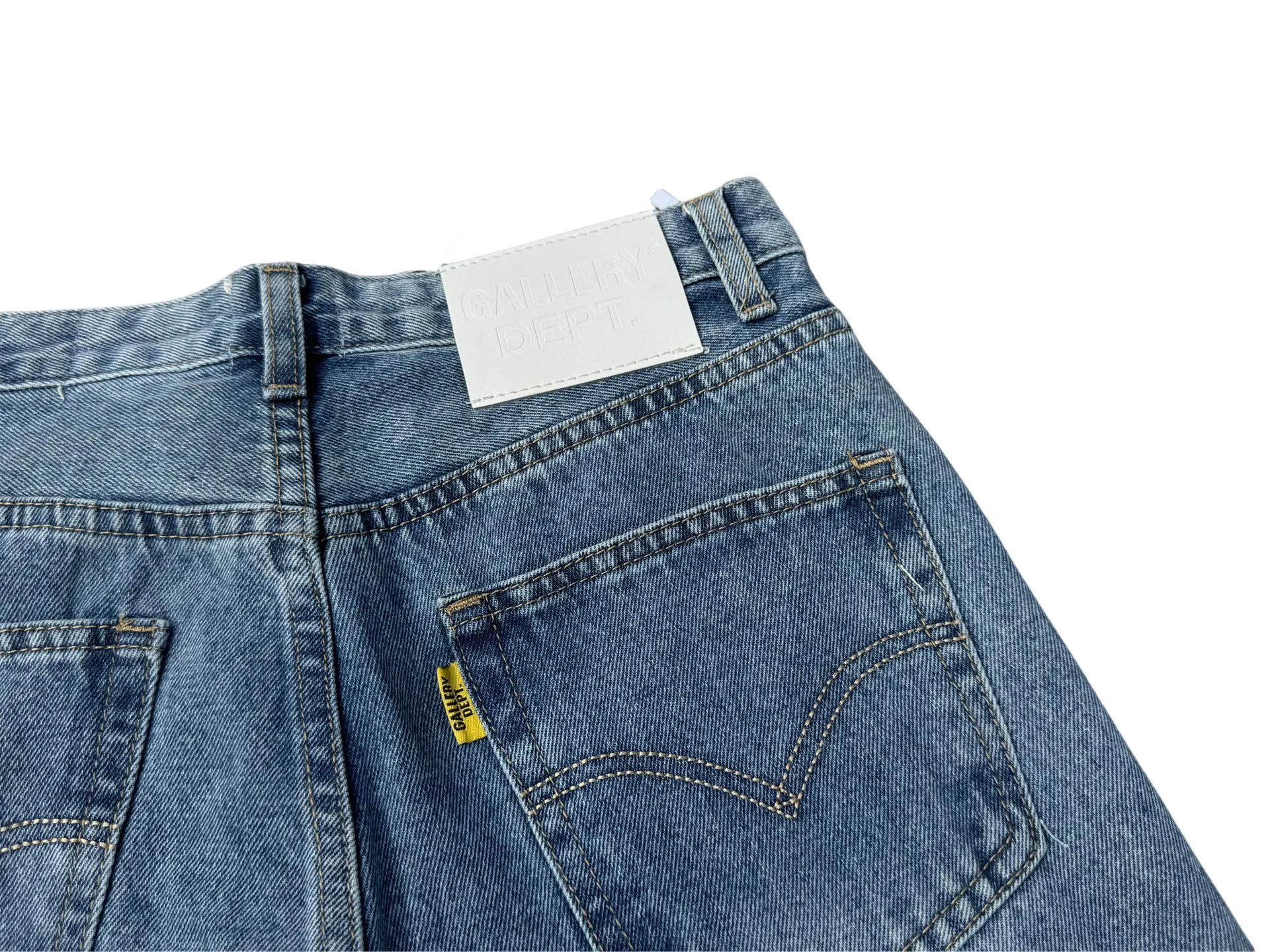 P286💰G77 GALLERY DEPT.G letter patch pudding 5001 denim washed and distressed spliced jeans -Original purchase and pattern making to truly restore the ultimate vintage texture -Original hardware accessories, washed and other elevators, QR code analysis are all purchased from the original factory, high degree of restoration, you are welcome to compare the products~ -Three-dimensional version, loose and comfortable, not picky about the figure, taller and slimmer, factory Seiko, original factory quality control, same style for men and women, can be matched with couples Versatile recommendation: must-have jeans for all seasons Color: blue Size: S-XXL (28-36)